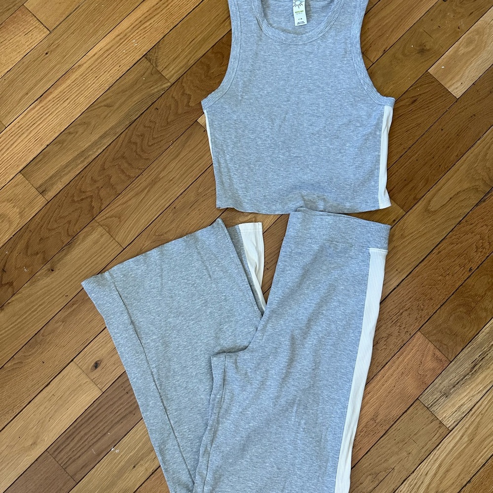 aerie Gray tank and Wide Leg Pant set with Cream Side Stripe